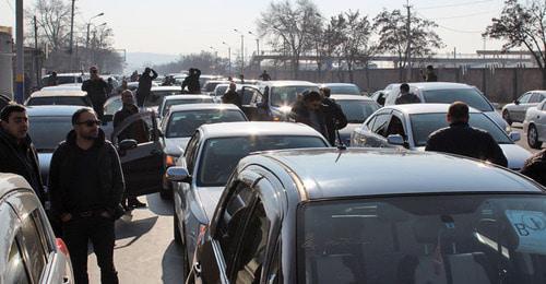 Motor rally in Yerevan against government ban on the imports of right-hand-drive cars, Yerevan, January 2018. Photo by Tigran Petrosyan for the Caucasian Knot. 