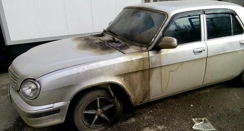 The HRC "Memorial" car set on fire after Oyub Titiev's advocate had driven it in Makhachkala on January 20th. Photo: Yekaterina Sokiryanskaya's personal page on Facebook https://www.facebook.com/ekaterina.sokirianskaia