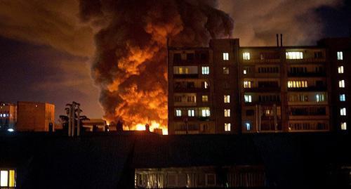 Fire in Tbilisi. Photo: Alexander Imedashvili https://sputnik-georgia.com/incidents/20180227/239469400/xanzari-tbilisis-bazrobaze.html