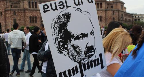 Graphic portrait of Nikol Pashinyan. Photo by Tigran Petrosyan for the Caucasian Knot. 