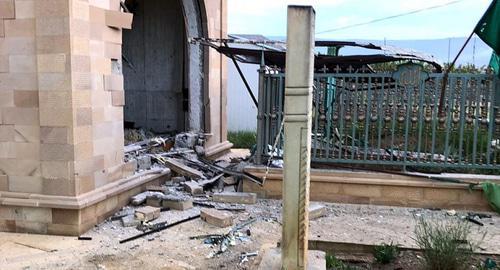Aftermath of the explosion in the room for ziyarat near the grave of Sheikh Said of Chirkei in Dagestan. Photo: Bell Boyarov http://midag.ru/new/v_dagestane_vzorvali_ziyarat_sheykha_saida_afandi_chirkeyskogo_-25329/