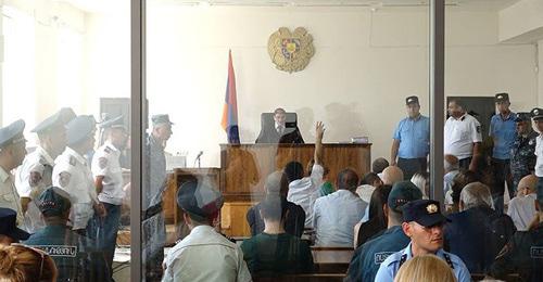 The session on the case of  members of the "Sasna Tsrer". Photo © Sputnik / Aram Nersisyan https://ru.armeniasputnik.am/armenia/20170726/8086963/sud-reshil-nakazat-advokatov-sasna-crer.html