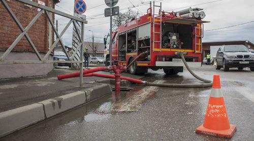 Fire extinguishing. Photo: Dmitry Poslavsky, Yuga.ru