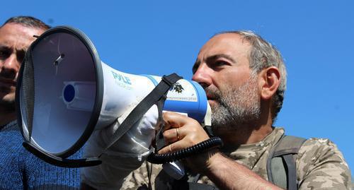 Nikol Pashinyan during protests in April 2018. Photo by Tigran Petrosyan for the Caucasian Knot.