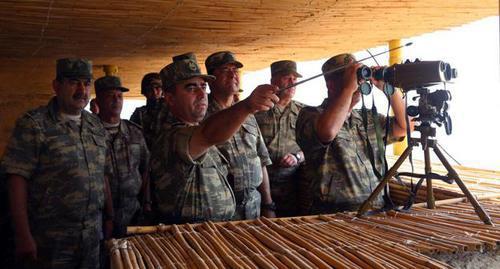 The Azerbaijani soldiers. Photo http://mod.gov.az/ru/foto-arhiv-045/?gid=19981