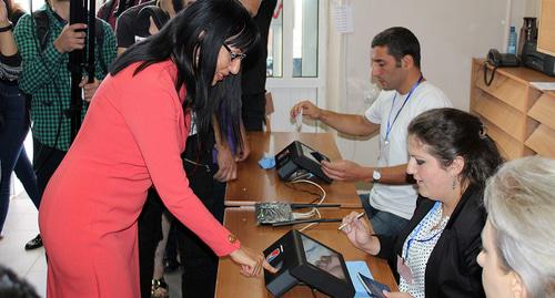 Voting in Yerevan. Photo by Tigran Petrosyan for the Caucasian Knot