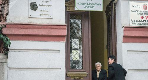 A polling station in Georgia. Photo: SPUTNIK / LEVAN AVLABRELI https://sputnik-georgia.ru/election-2018/20181128/243159656/V-Gruzii-nachalsya-vtoroy-tur-vyborov-prezidenta-strany.html