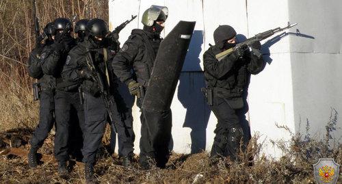 Special forces agents. Photo: http://nac.gov.ru/antiterroristicheskie-ucheniya/operativnym-shtabom-v-kaluzhskoy-oblasti-4.html#&gid=1&pid=8
