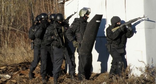 Law enforcers. Photo: press service of the Russian National Antiterrorist Committee, http://nac.gov.ru/fotomaterialy@page=1.html#&gid=1&pid=8