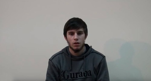 Alibek Mirzekhanov, the blogger. Screenshot of the video by the user Gasan Gadjiev