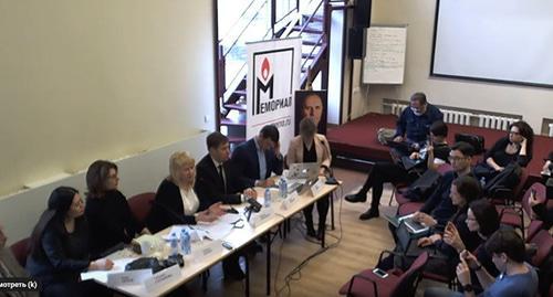 A press conference on Oyub Titiev's case. Photo: screenshot of the video by the Human Rights Centre "Memorial"