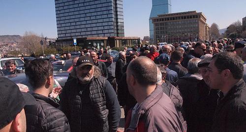 Protest action of taxi drivers in Tbilisi, March 27, 2019. Photo by Beslan Kmuzov for the Caucasian Knot