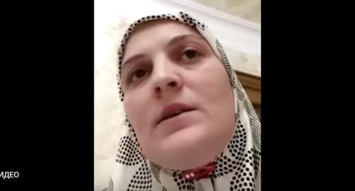 The woman who introduced herself as Luiza Israilova, Minkail Malizaev's wife. Photo: Vainah INTERVISION https://www.youtube.com/watch?time_continue=4&amp;v=A7CKz9j48r0