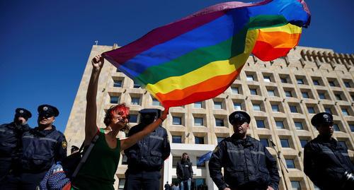 A participant of the LGBT action in Tbilisi. May 2017. Photo: REUTERS/David Mdzinarishvili 