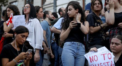 Protesters in Tbilisi. June 21, 2019. Photo: REUTERS/Marika Kochiashvili