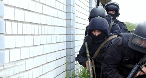 Law enforcers. Photo http://nac.gov.ru/obuchenie-zhurnalistov/v-ryazanskoy-oblasti-proshli-zanyatiya-na-uchebno.html