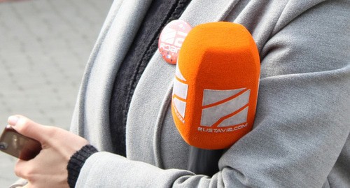 Mic of 'Rustavi-2' TV Company. Photo by Inna Kukudzhanova for the Caucasian Knot