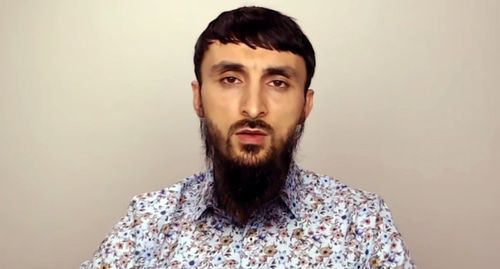 Tumso Abdurakhmanov. Screenshot from YouTube video: https://www.youtube.com/watch?v=Mw3G4DO-JXI