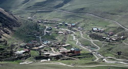The village of Staraya (Gornaya) Saniba in the Prigorodny District of North Ossertia. Photo: Iosif Korotkij, https://ru.wikipedia.org