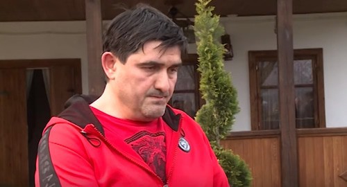 Aslambek Akhmetkhanov. Screenshot of the video by the Grozny TV channel https://www.youtube.com/watch?v=IUHeFy2cpfk