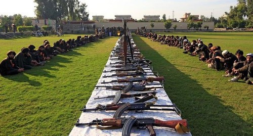 Disarmed members of IS*. Photo: REUTERS /Parwiz