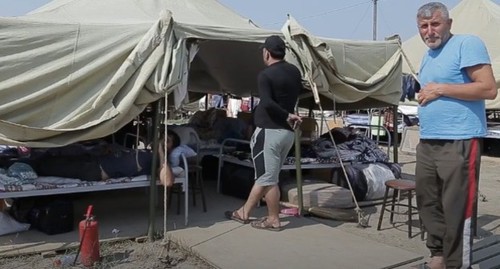 Residents of the camp in Kullar. Screenshot from the video posted by the Caucasian Knot at: https://www.youtube.com/watch?time_continue=110&v=11hN-YEmPIg&feature=emb_logo
