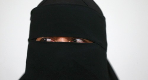 A woman in hijab. Photo: REUTERS/Osman Orsal