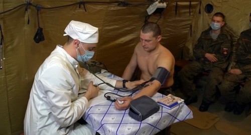 Military doctors vaccinate Russian peacekeepers in Nagorno-Karabakh against coronavirus. Photo http://mil.ru/russian_peacekeeping_forces/news/more.htm?id=12333972@egNews