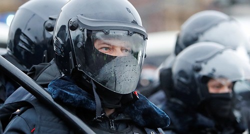 Law enforcers. Photo: REUTERS/Maxim Shemetov