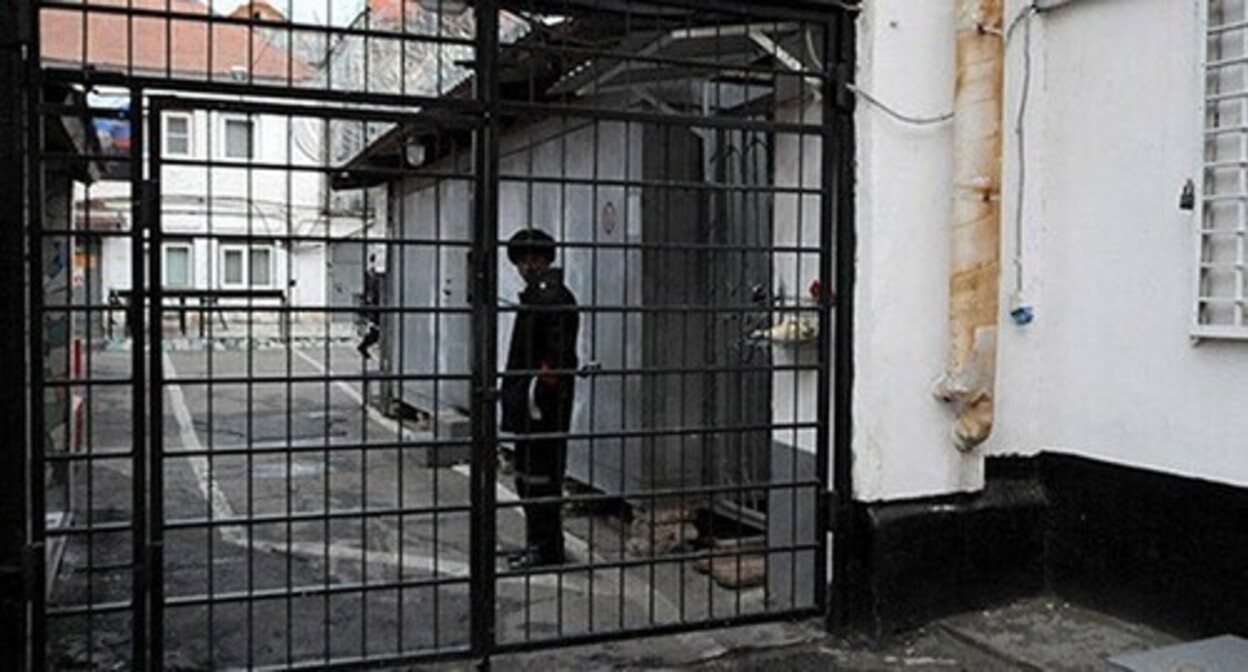 A detention facility. Photo: Yelena Sineok, Yuga.ru