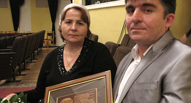 Ramzan Dzhavatkhanov, Deputy Director of the State TV and Radio Company "Vainakh", after receiving the Special Prize of the Festival "Hero of Our Time" in Rostov-on-Don, November 27, 2010. Photo by the "Caucasian Knot"