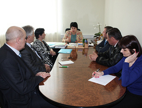 Sitting of Conflict Commission on the Unified State Examination (USE); Kabardino-Balkaria, Nalchik, 2011. Courtesy of thehttp://www.edukbr.ru

 