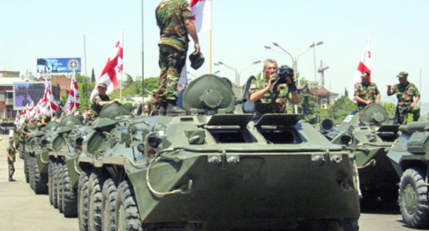BTR-80 of the Georgian armed forces in parade on the Independence Day.
Photo: shioshvili, http://ru.wikipedia.org/