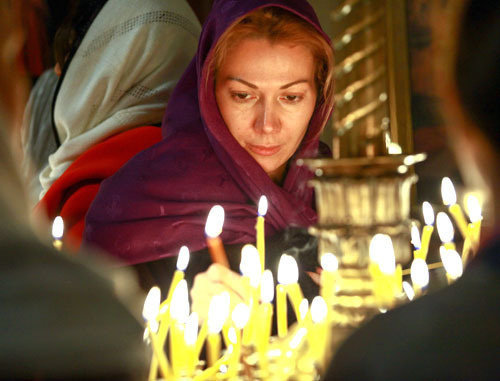 Carol service at the Orthodox Church of the Holy Wives-Peace-Lovers. Baku, January 7, 2014. Photo by Aziz Karimov for the ‘Caucasian Knot’. 