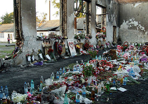 Beslan, school № 1, 2008. Photo by www.bbratstvo.com