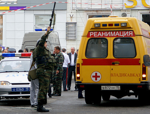 After the explosion in the central marketplace of Vladikavkaz on September 9, 2010. Photo by Vladimir Mukagov for the "Caucasian Knot"