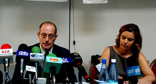 Miklos Harasti at the press conference in Baku, on the 10th of September, 2009. Photo by www.echo-az.com, Samir Aliyev Miklos Harasti at the press conference in Baku, on the 10th of September, 2009. Photo by www.echo-az.com, Samir Aliyev