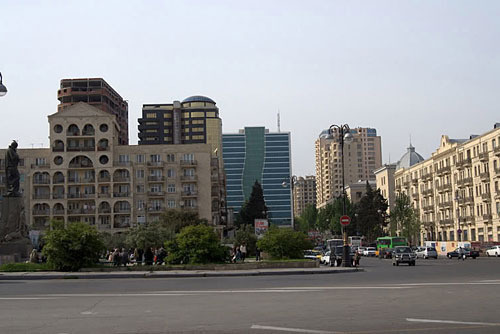 Azerbaijan, Baku. Photo by http://en.wikipedia.org Azerbaijan, Baku. Photo by http://en.wikipedia.org