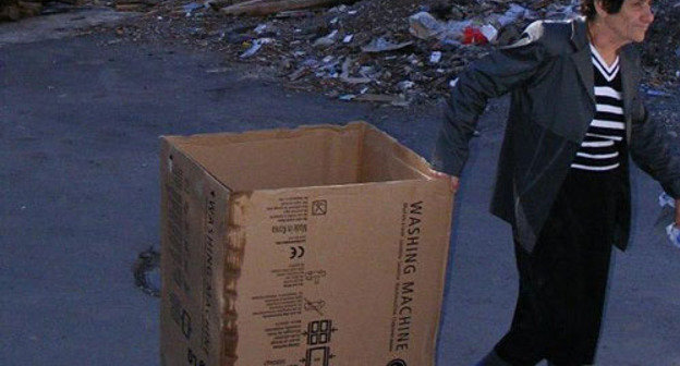 Armenia, Yerevan. Edgar Mougnetsian for "Caucasian Knot" Armenia, Yerevan. Edgar Mougnetsian for "Caucasian Knot"