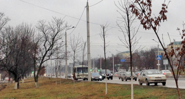 Staropromyslov highway. Bus 4 route. Grozny, February 2015. Photo by Akhmed Aldebirov