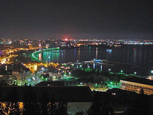 Azerbaijan, Baku. Photo by http://en.wikipedia.org Azerbaijan, Baku. Photo by http://en.wikipedia.org
