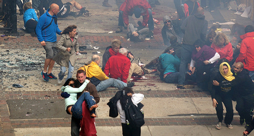 Soon after the terror acts at Boston Marathon finish line. April 15, 2013. Photo by Aaron ‘tango’ Tang, http://www.flickr.com/photos/hahatango/8652857375/in/set-72157633252445135