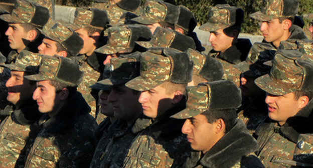Servicemen of one of the military units in Nagorny Karabakh. Photo by Alvard Grigoryan for the ‘Caucasian Knot’. 