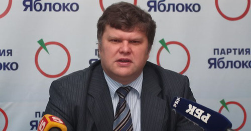 Sergey Mitrokhin, the leader of the Russian "Yabloko" Party. Photo: the official site of the "Yabloko" Party http://www.yabloko.ru/Press/2008/080829_spb.html