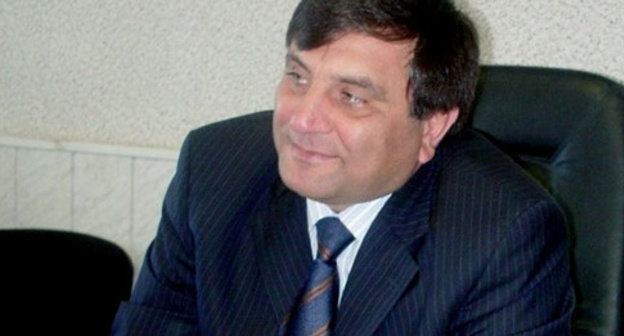 Saigidpasha Umakhanov. Photo: http://nkaa.ru/7-avarcev-spaset-avtonomiya-umahanov-o-bolevyh-tochkah-dagestana.html