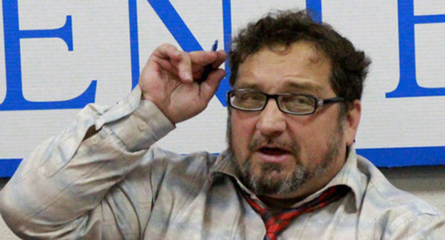 Andrei Babushkin, a member of the Moscow Public Oversight Commission (POC). Photo http://www.yabloko.ru/regnews/Moscow/2013/10/23
