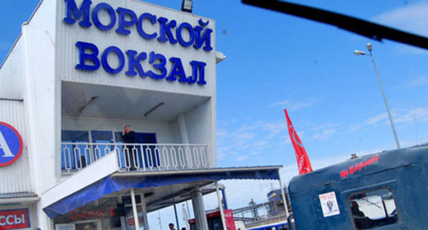 Port "Kavkaz". Seaport buildings. Photo by Ilyas Bogatyryov for the "Caucasian Knot"