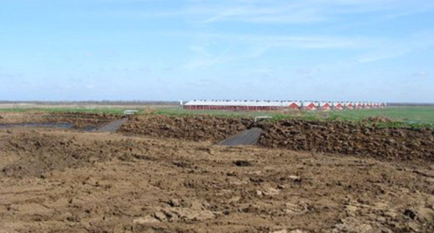 The Agricultural Holding "Kiev-Zhuraki APC" in the Republic of Adygeia. Photo: the Ecological Watch of the North Caucasus http://www.ewnc.org/node/13978