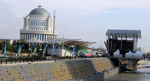 Grozny. Amphitheater near Sunzha River. Photo by Magomed Magomedov for the "Caucasian Knot"