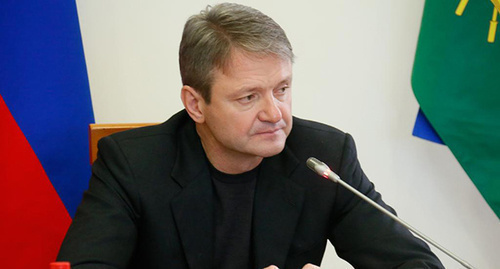 Alexander Tkachov. Photo: http://www.antkachev.ru/feeds/photoarchive/?sid=10
